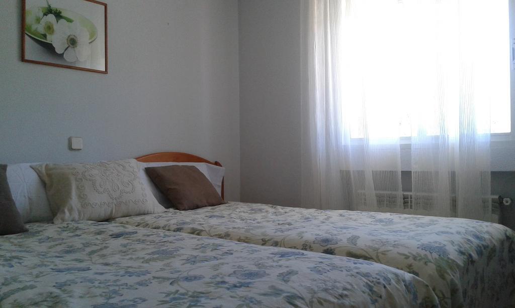 Apartamentos Rascafria Cerquilla Bilik gambar