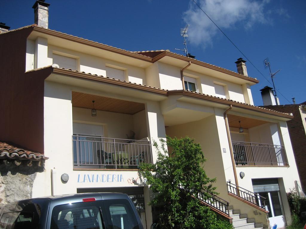 Apartamentos Rascafria Cerquilla Bilik gambar